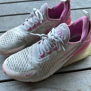 Nike AirMax 270 size 6.5Y pink white